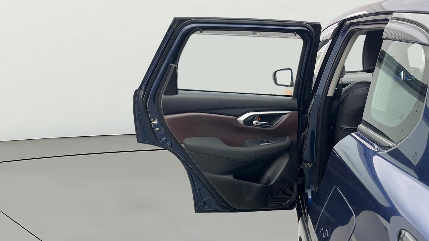 2024 Maruti Grand Vitara SIGMA SMART HYBRID, Petrol, Manual, 17,861 km, LHS Rear Door