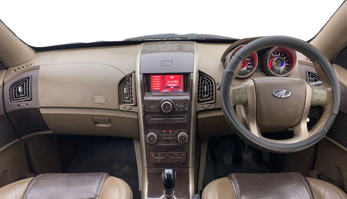 2012 Mahindra XUV500 W8 AWD, Diesel, Manual, 1,23,095 km, Dashboard