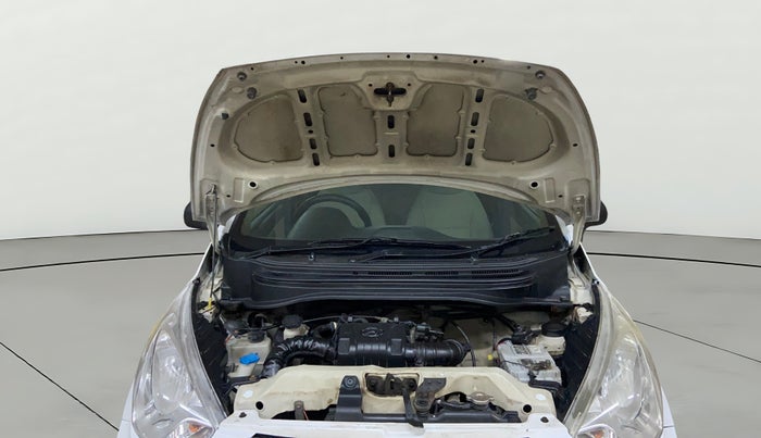 2017 Hyundai Eon ERA + SE, Petrol, Manual, 1,32,347 km, Open Bonet