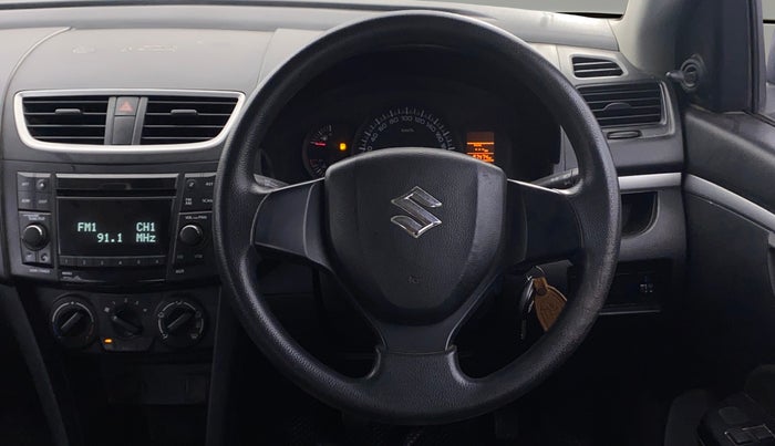 2015 Maruti Swift LXI (O), Petrol, Manual, 87,471 km, Steering Wheel Close Up