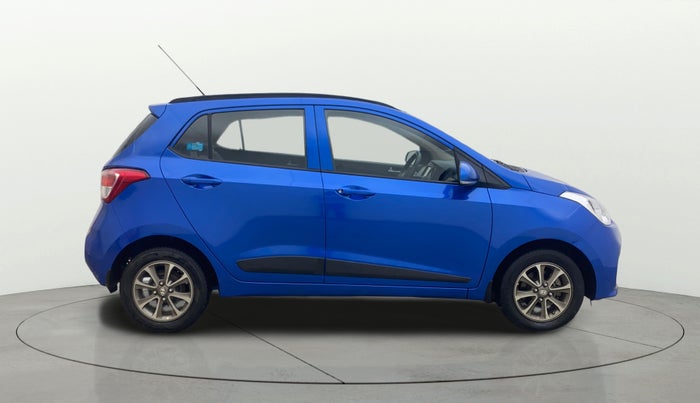 2017 Hyundai Grand i10 SPORTZ (O) 1.2 KAPPA VTVT, Petrol, Manual, 20,422 km, Right Side View