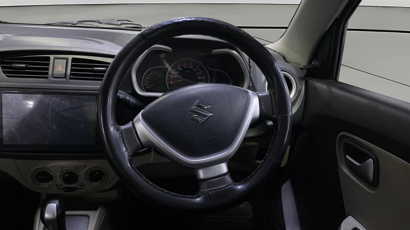 2017 Maruti Alto K10 VXI AMT, Petrol, Automatic, 58,705 km, Steering Wheel Close Up