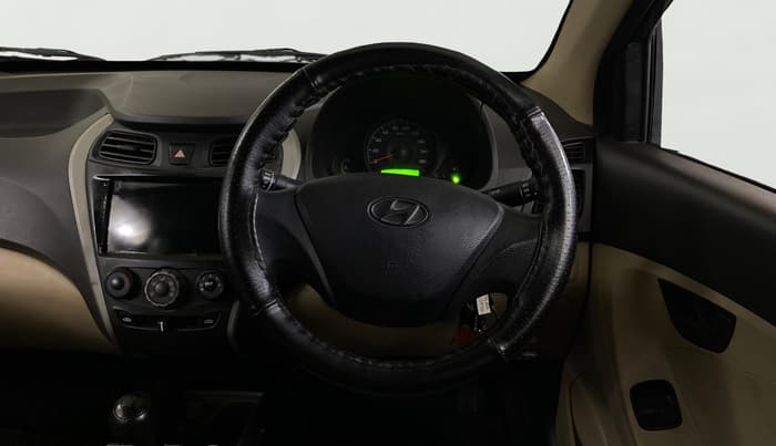 2017 Hyundai Eon ERA +, Petrol, Manual, 68,946 km, Steering Wheel Close Up