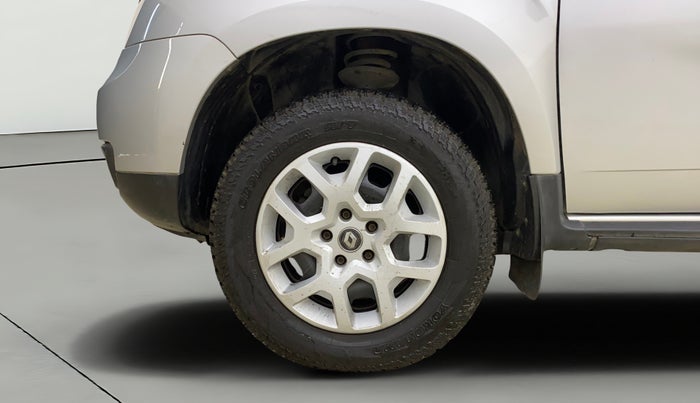2016 Renault Duster RXL PETROL, Petrol, Manual, 23,020 km, Left Front Wheel