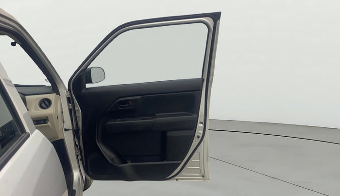 2025 Maruti New Wagon-R LXI 1.0, Petrol, Manual, 5,414 km, RHS Front Door