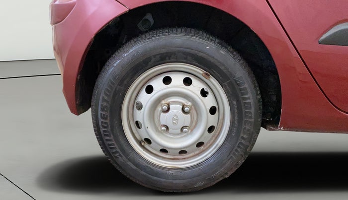 2014 Hyundai i10 MAGNA 1.1, Petrol, Manual, 9,638 km, Right Rear Wheel