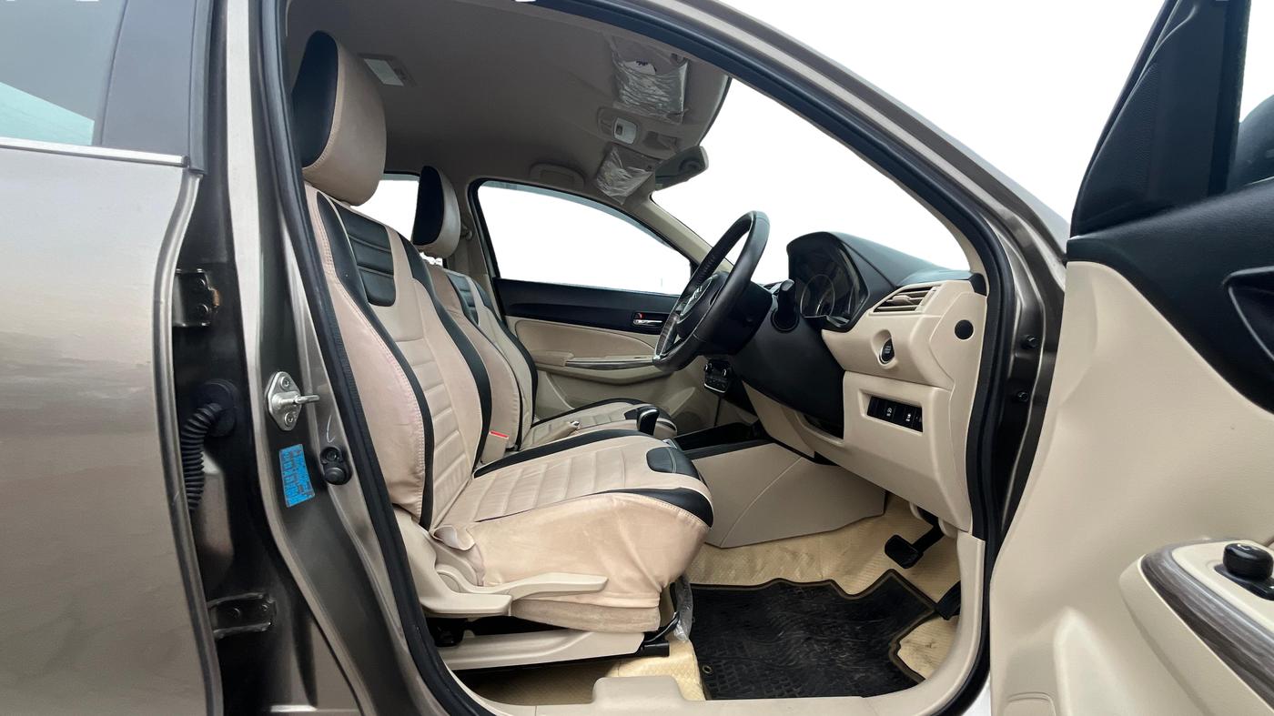 2020 Maruti Dzire ZXI Plus AMT, Petrol, Automatic, 60,929 km, Right Side Front Door Cabin