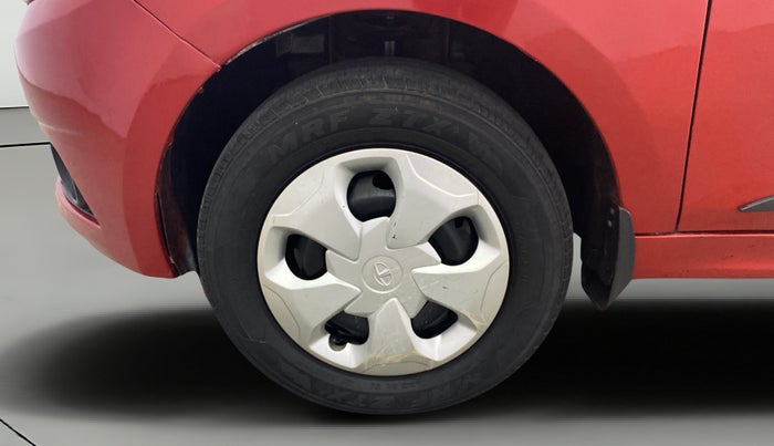 2018 Tata Tiago XT PETROL, Petrol, Manual, 62,559 km, Left Front Wheel