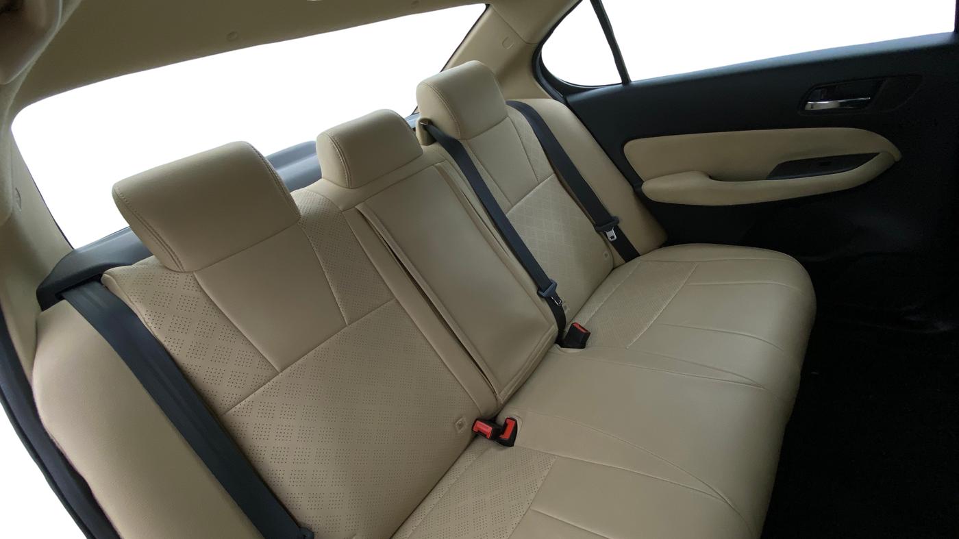 2022 Honda City 1.5L I-VTEC VX CVT, Petrol, Automatic, 42,709 km, Right Side Rear Door Cabin