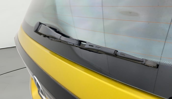 2023 Volkswagen TAIGUN TOPLINE 1.0 TSI AT, Petrol, Automatic, 34,544 km, Rear Wiper