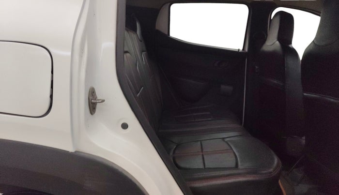 2016 Renault Kwid RXT 0.8, Petrol, Manual, 32,532 km, Right Side Rear Door Cabin
