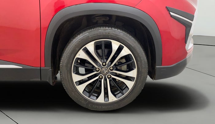 2021 MG HECTOR SMART 1.5 DCT PETROL, Petrol, Automatic, 20,825 km, Right Front Wheel