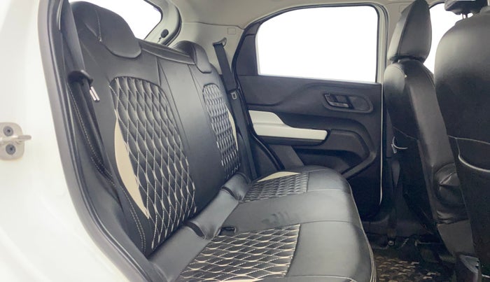 2024 Tata PUNCH ACCOMPLISHED MT, Petrol, Manual, 23,140 km, Right Side Rear Door Cabin