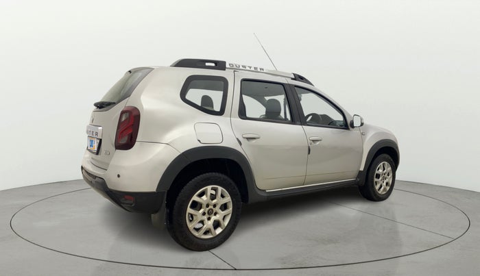 2017 Renault Duster 85 PS RXS SANDSTORM EDITION DIESEL, Diesel, Manual, 1,16,512 km, Right Back Diagonal