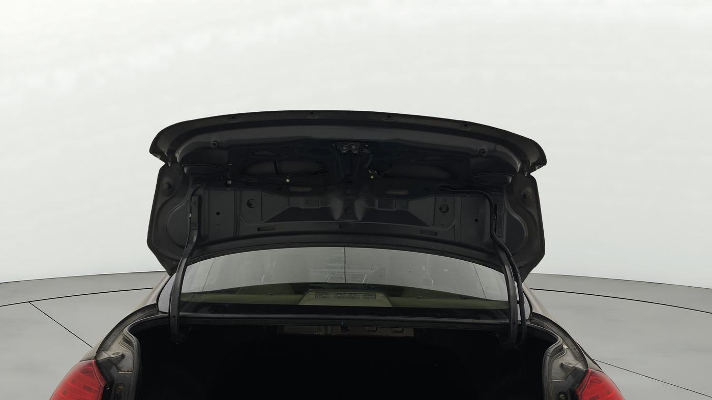 2016 Maruti Ciaz ZDI+ SHVS, Diesel, Manual, 1,07,369 km, Boot Door Open
