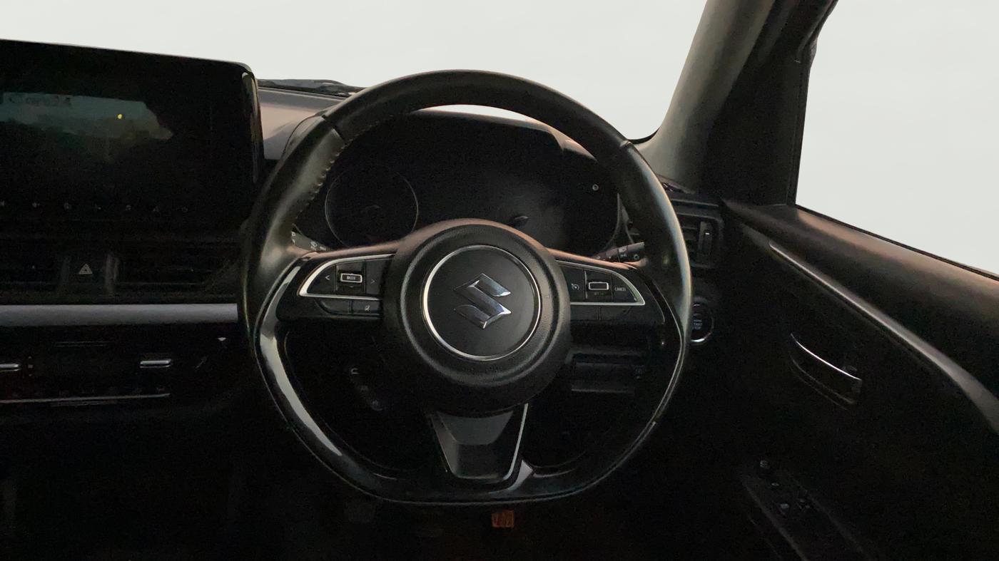 2024 Maruti Swift ZXI PLUS, Petrol, Manual, 22,152 km, Steering Wheel Close Up