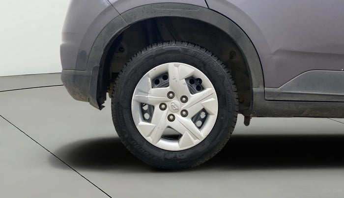 2019 Hyundai VENUE S 1.2, Petrol, Manual, 82,853 km, Right Rear Wheel