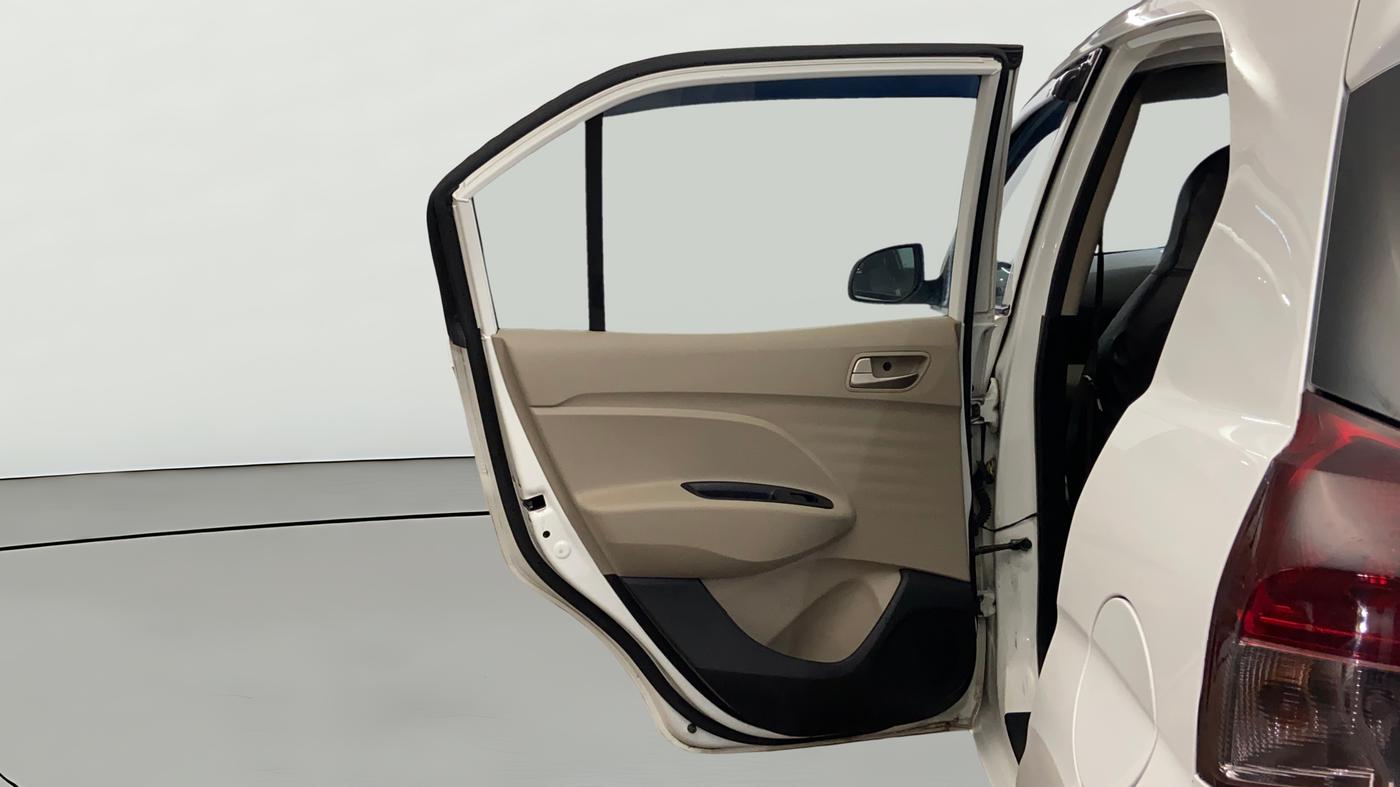 2019 Hyundai NEW SANTRO MAGNA, Petrol, Manual, 50,484 km, LHS Rear Door