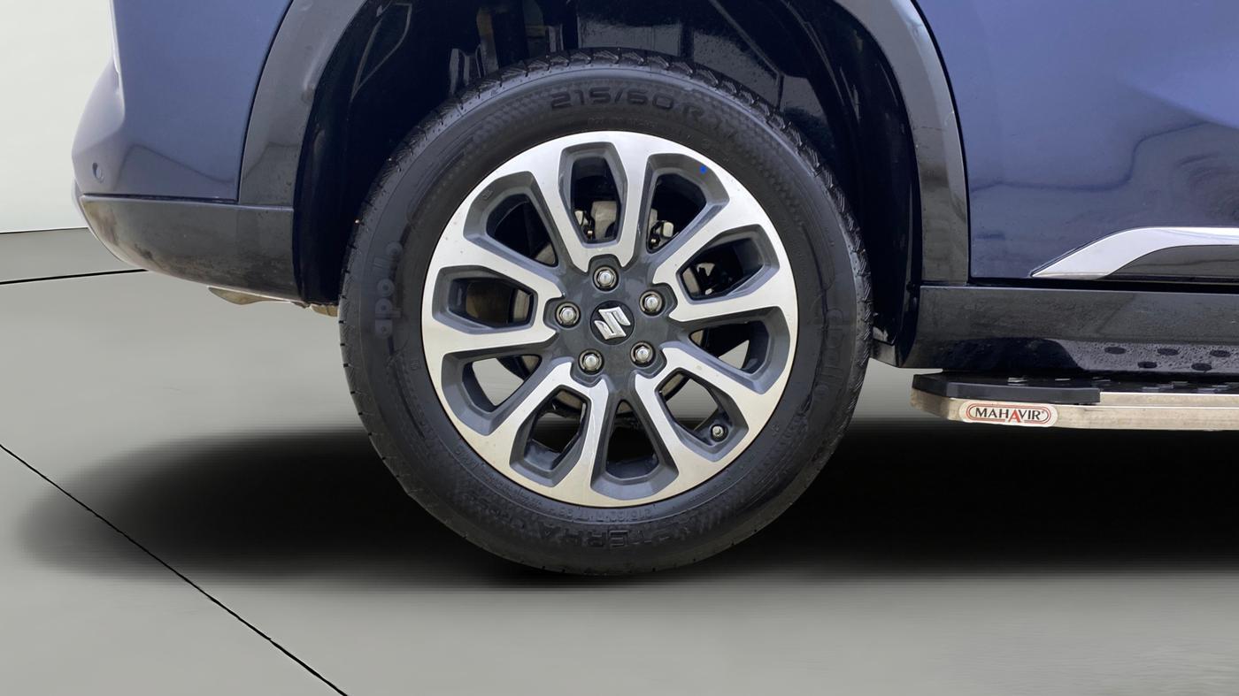 2024 Maruti Grand Vitara ALPHA PLUS HYBRID ECVT, Hybrid, Automatic, 9,618 km, Right Rear Wheel