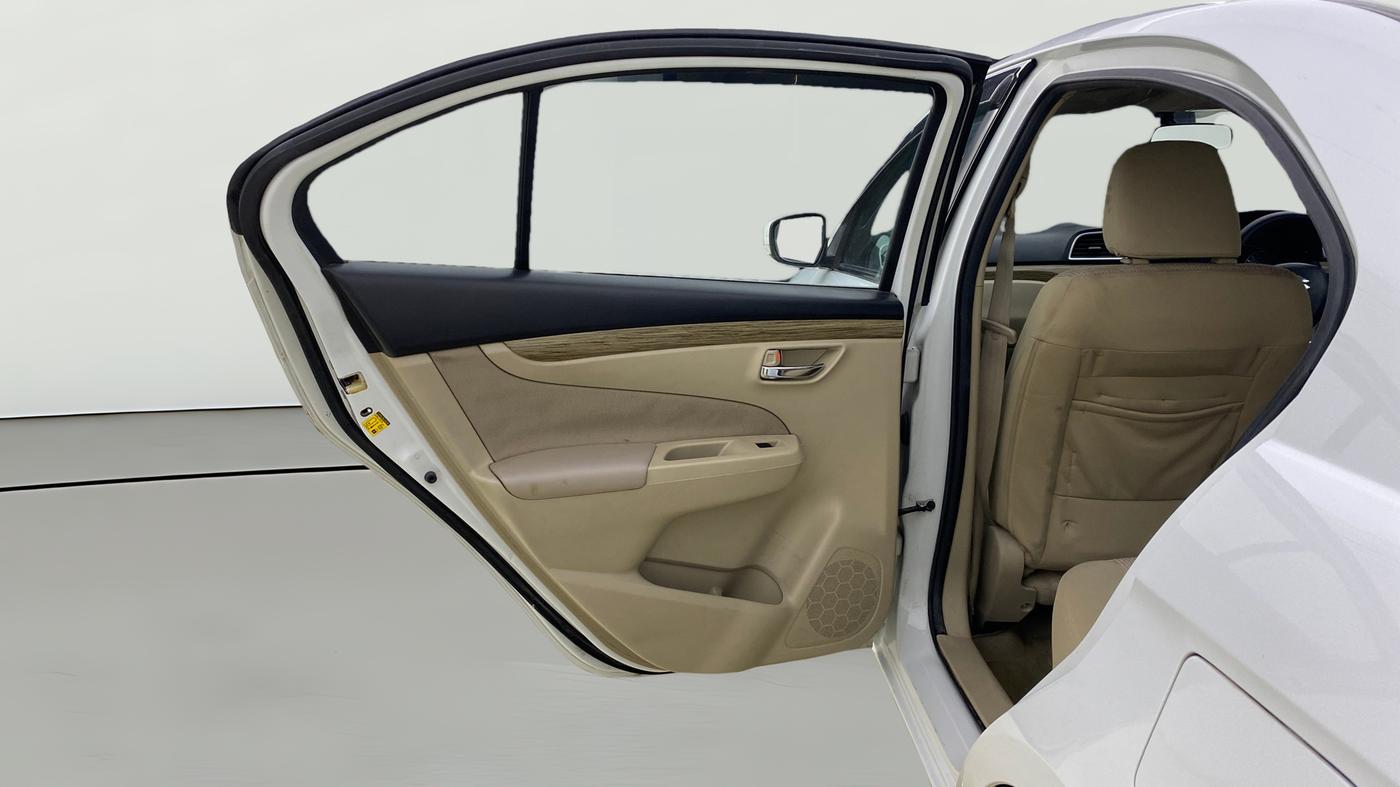 2018 Maruti Ciaz DELTA 1.5 SHVS MT PETROL, Petrol, Manual, 39,680 km, LHS Rear Door