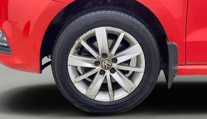 2016 Volkswagen Polo HIGHLINE1.2L, Petrol, Manual, 43,413 km, Left Front Wheel