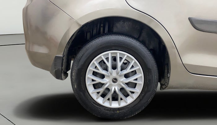 2016 Maruti Swift Dzire VDI (O), Diesel, Manual, 86,038 km, Right Rear Wheel