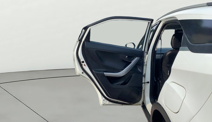 2021 Tata NEXON XM SUNROOF PETROL, Petrol, Manual, 44,740 km, LHS Rear Door