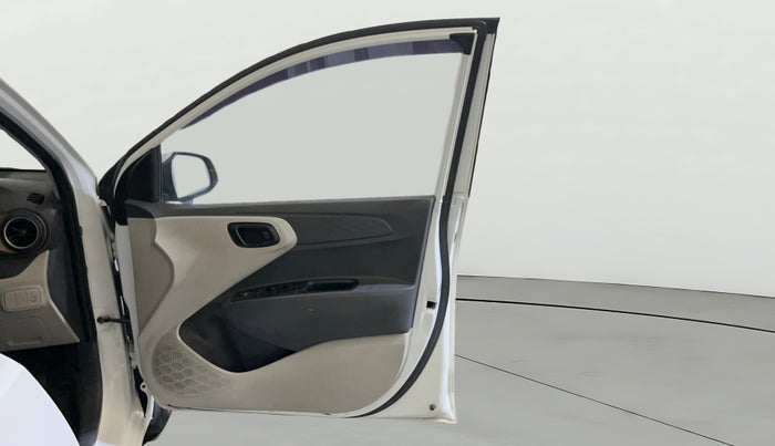 2021 Hyundai AURA S 1.2, Petrol, Manual, 33,902 km, RHS Front Door