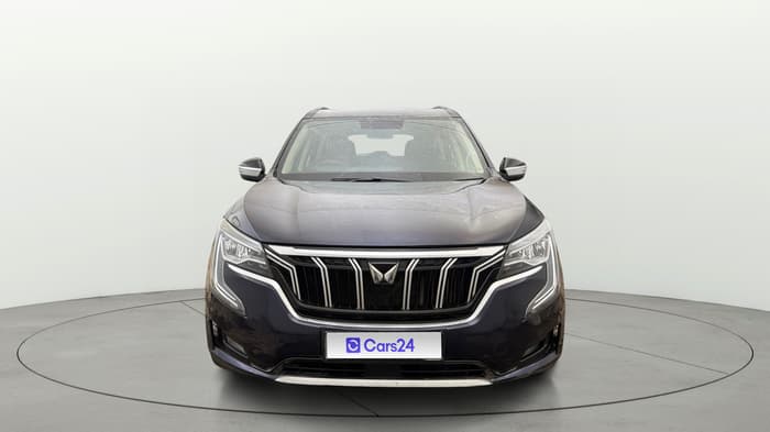 2022 Mahindra XUV700 AX 5 P AT 5 STR, Petrol, Automatic, 75,587 km, Front