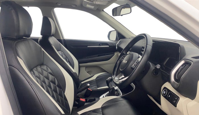 2022 KIA SONET HTX 1.5, Diesel, Manual, 71,501 km, Right Side Front Door Cabin