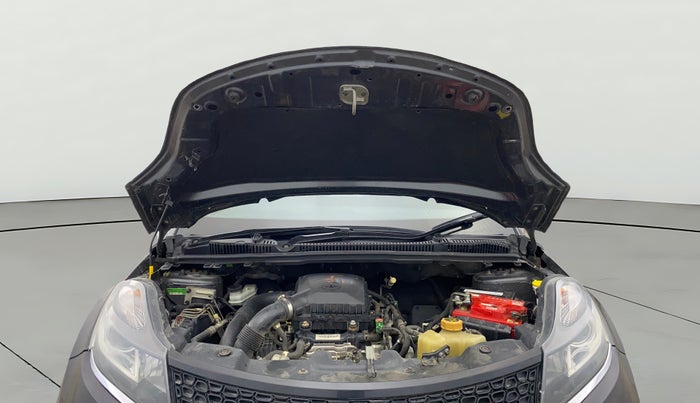 2019 Tata NEXON XZ PLUS PETROL, Petrol, Manual, 73,853 km, Open Bonet