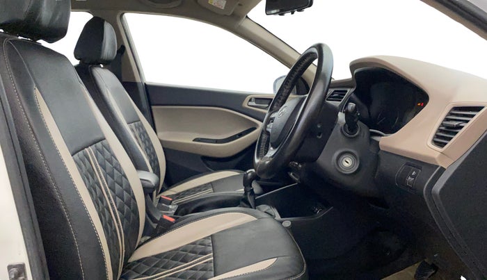 2017 Hyundai Elite i20 SPORTZ 1.2, Petrol, Manual, 44,280 km, Right Side Front Door Cabin