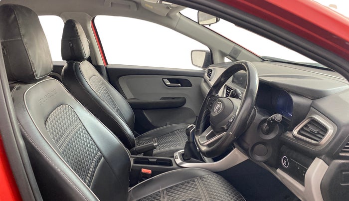 2020 Tata ALTROZ XZ PETROL, Petrol, Manual, 96,009 km, Right Side Front Door Cabin
