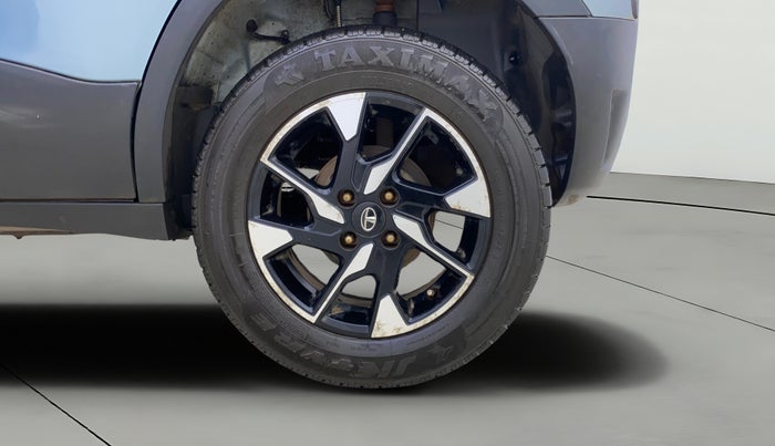2023 Tata PUNCH ACCOMPLISHED DAZZLE SUNROOF CNG MT, CNG, Manual, 90,529 km, Left Rear Wheel