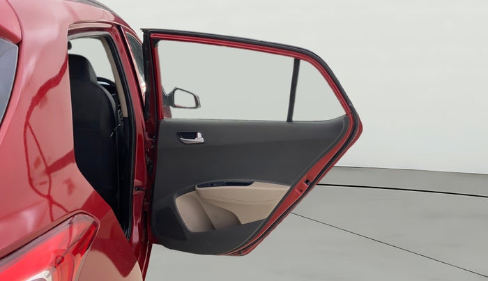 2017 Hyundai Grand i10 SPORTZ (O) AT 1.2 KAPPA VTVT, Petrol, Automatic, 69,552 km, RHS Rear Door