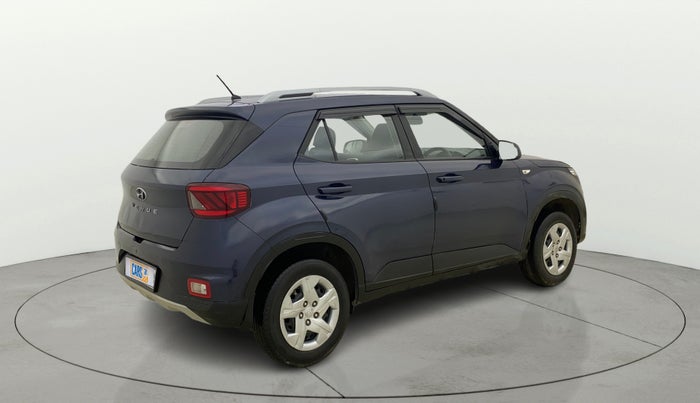 2021 Hyundai VENUE S 1.2, Petrol, Manual, 24,981 km, Right Back Diagonal