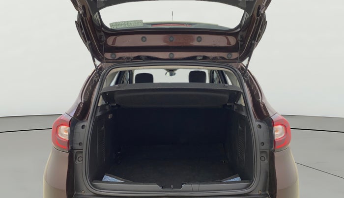 2018 Renault Captur RXT PETROL DUAL TONE, Petrol, Manual, 60,975 km, Boot Open Zoomed View