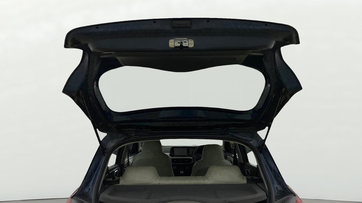 2021 Hyundai GRAND I10 NIOS SPORTZ 1.2 KAPPA VTVT CNG, CNG, Manual, 52,924 km, Boot Door Open