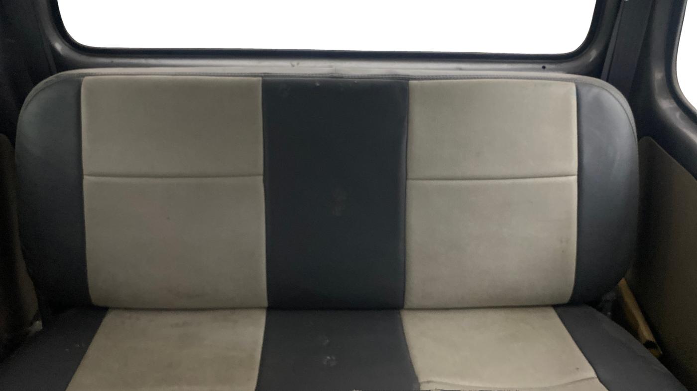 2016 Maruti Eeco 7 STR, Petrol, Manual, 33,663 km, Third Seat Row ( optional )