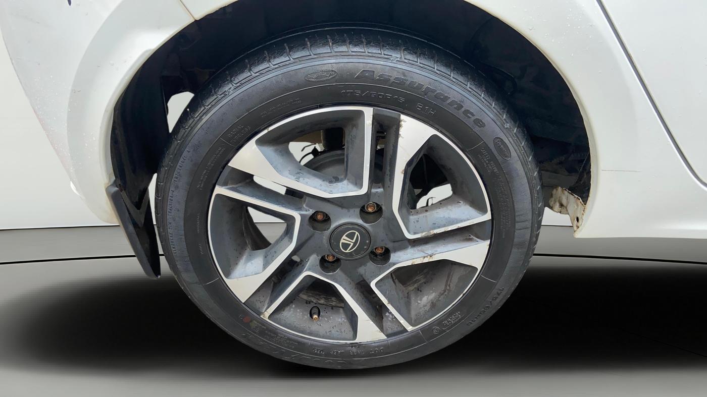 2021 Tata Tiago XZ PLUS PETROL, Petrol, Manual, 28,380 km, Right Rear Wheel