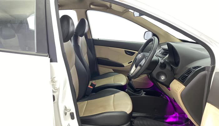 2016 Hyundai Eon ERA PLUS (O), Petrol, Manual, 36,421 km, Right Side Front Door Cabin