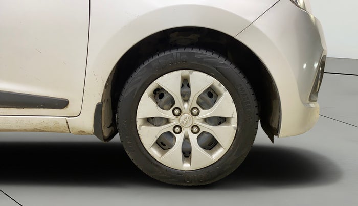 2015 Hyundai Xcent S 1.2, CNG, Manual, 69,310 km, Right Front Wheel