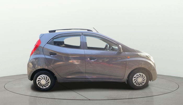 2016 Hyundai Eon ERA +, Petrol, Manual, 55,303 km, Right Side View
