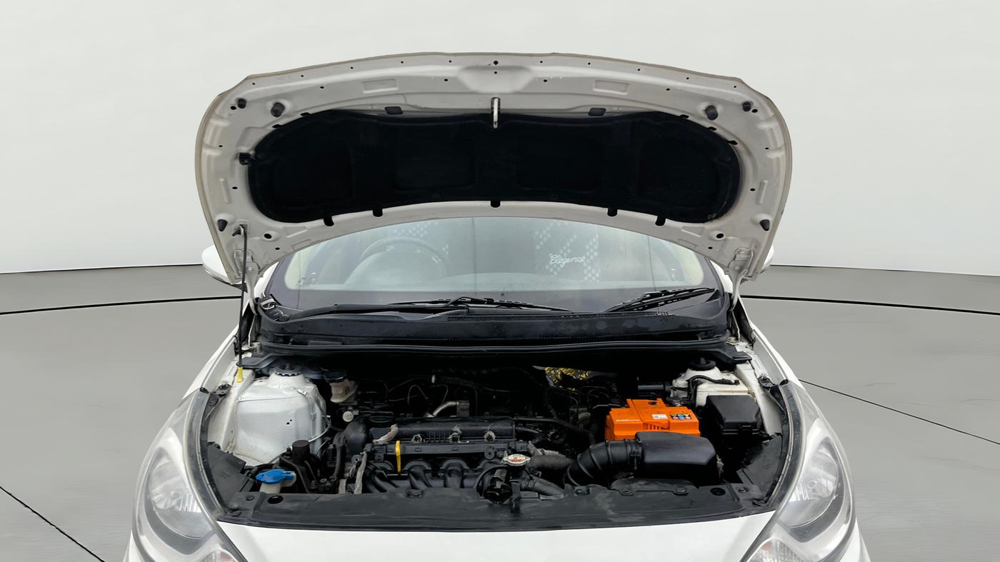 2014 Hyundai Verna FLUIDIC 1.6 VTVT SX, Petrol, Manual, 48,332 km, Open Bonet