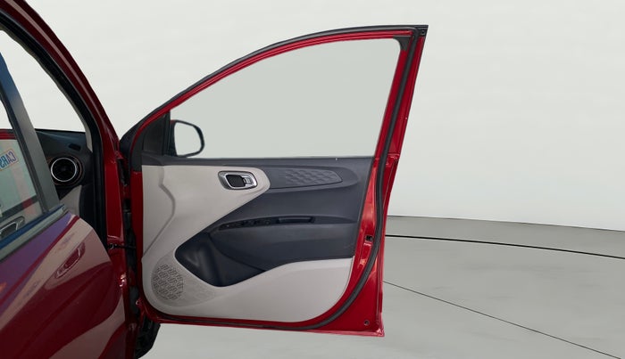 2020 Hyundai AURA SX 1.2 (O), Petrol, Manual, 53,025 km, RHS Front Door