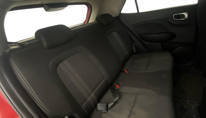 2022 Hyundai VENUE SX PLUS 1.0 TURBO DCT, Petrol, Automatic, 53,336 km, Right Side Rear Door Cabin
