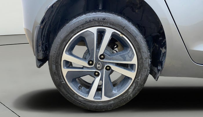 2022 Tata ALTROZ XZ PLUS DIESEL, Diesel, Manual, 44,051 km, Right Rear Wheel