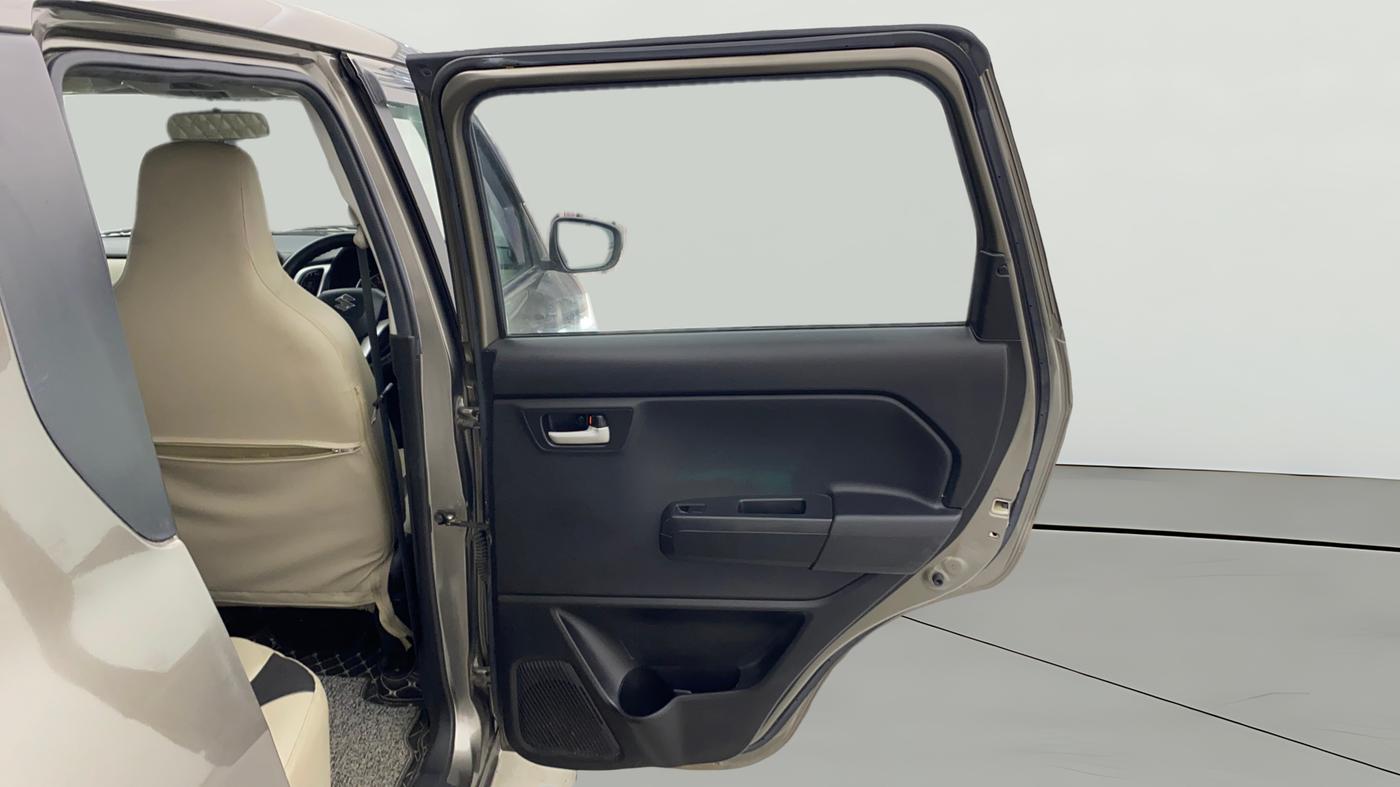 2022 Maruti New Wagon-R ZXI 1.2 AMT, Petrol, Automatic, 40,409 km, RHS Rear Door
