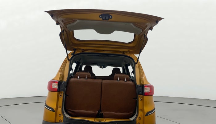 2021 Renault TRIBER RXT AMT, Petrol, Automatic, 48,169 km, Boot Door Open