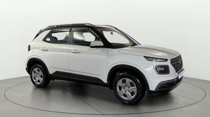 2021 Hyundai VENUE S+ 1.2, Petrol, Manual, 53,500 km, Right Front Diagonal